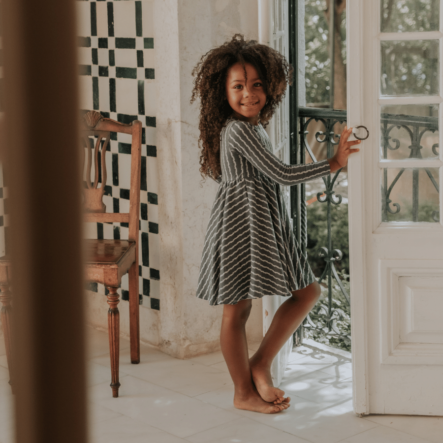 The Printed Long Sleeve Dress - Linear Stem 24M The Printed Long Sleeve Dress - Linear Stem 24M
