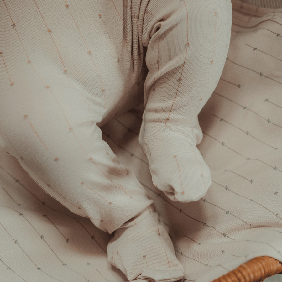 The Printed Romper + Bonnet + Blanket Set - Emery Peach