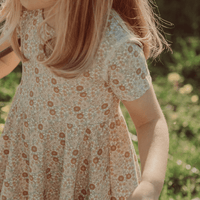 The Printed Short Sleeve Dress - Meadow