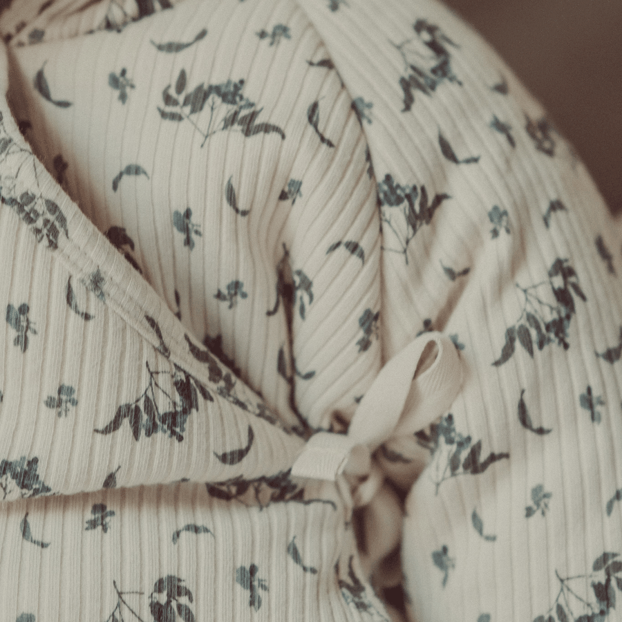 The Baby Jacket - Blue Vintage Leaf